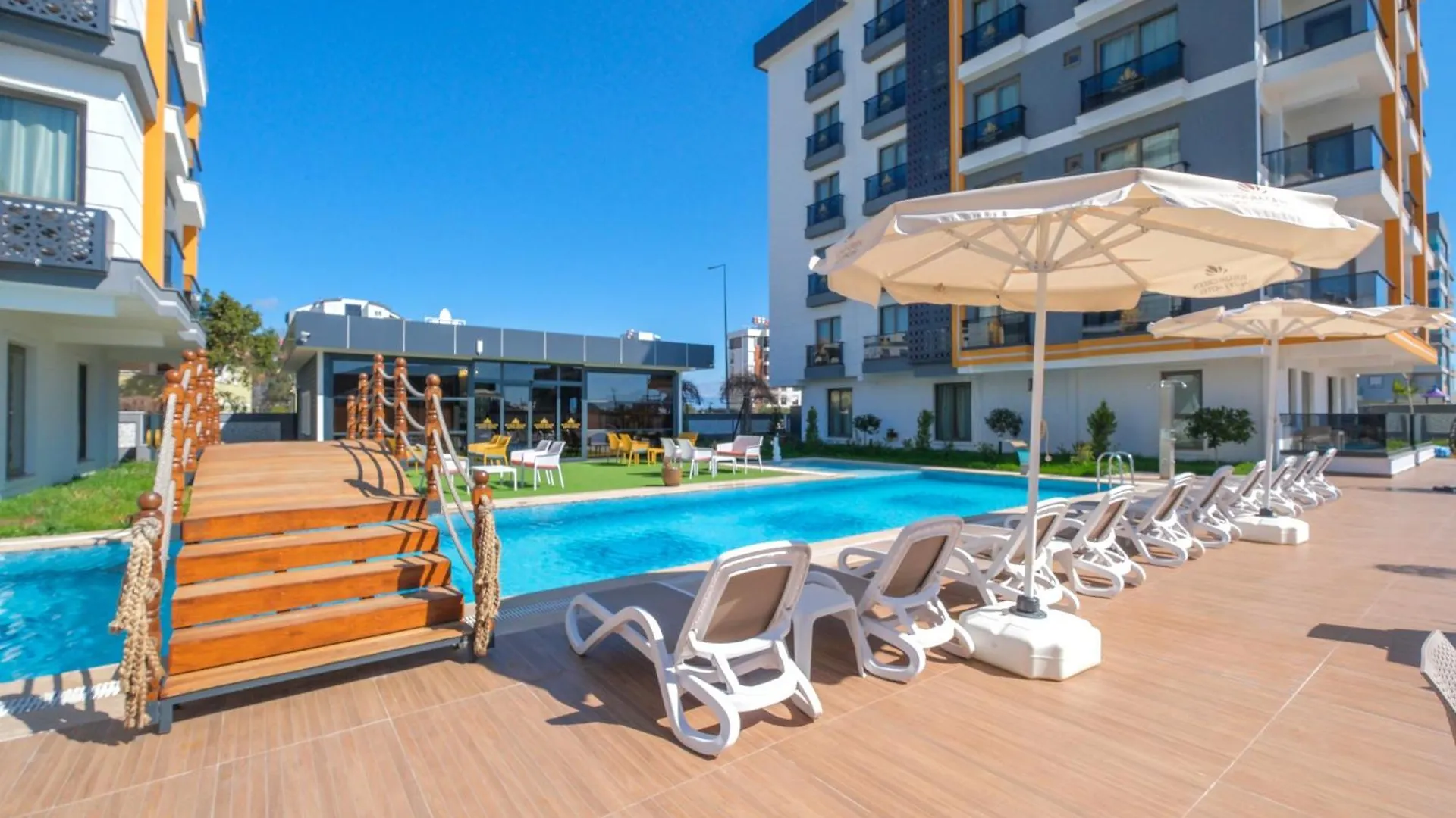 Elysium Deluxe Suites Antalya