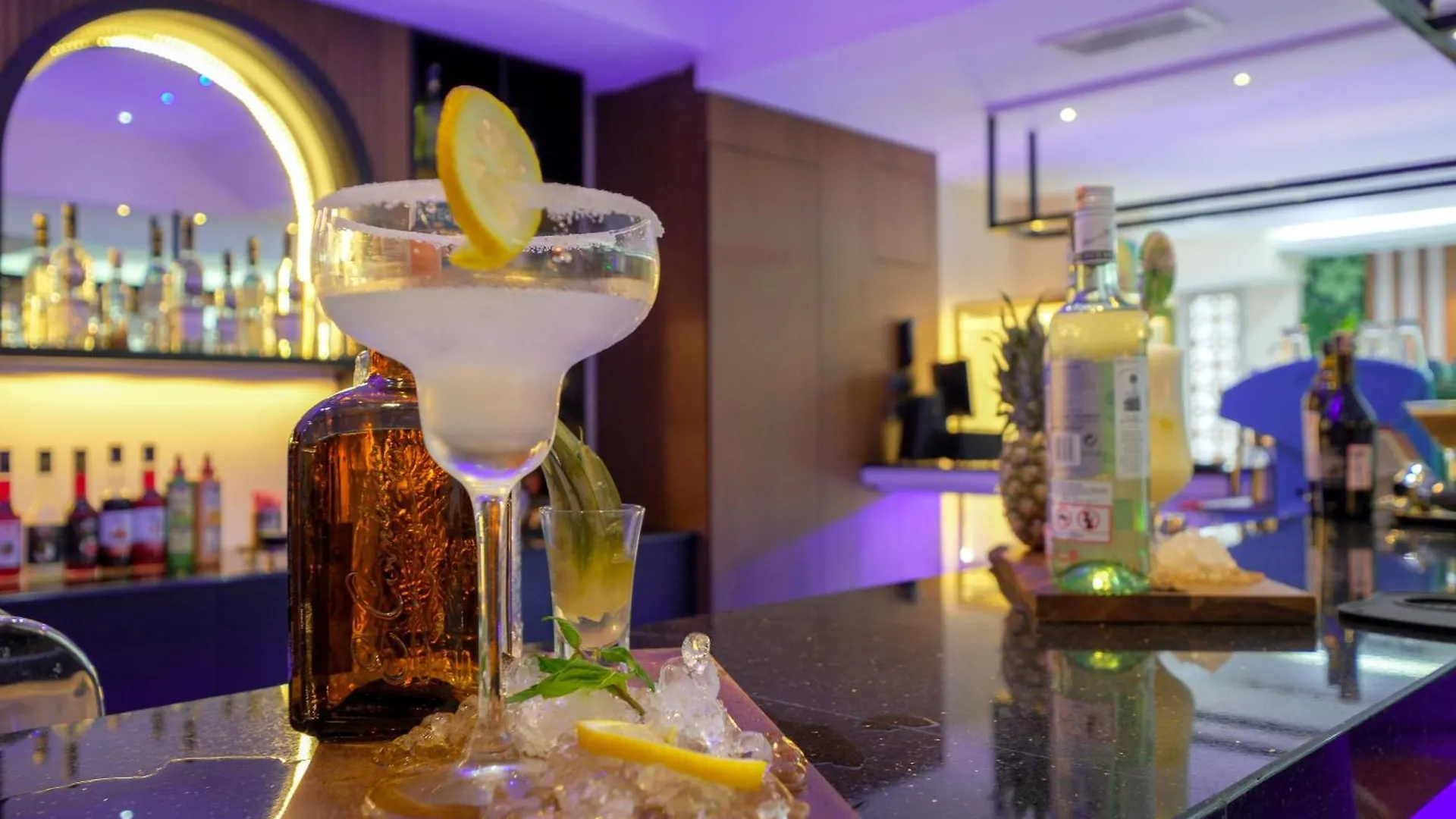Elysium Deluxe Suites Antalya Turquía