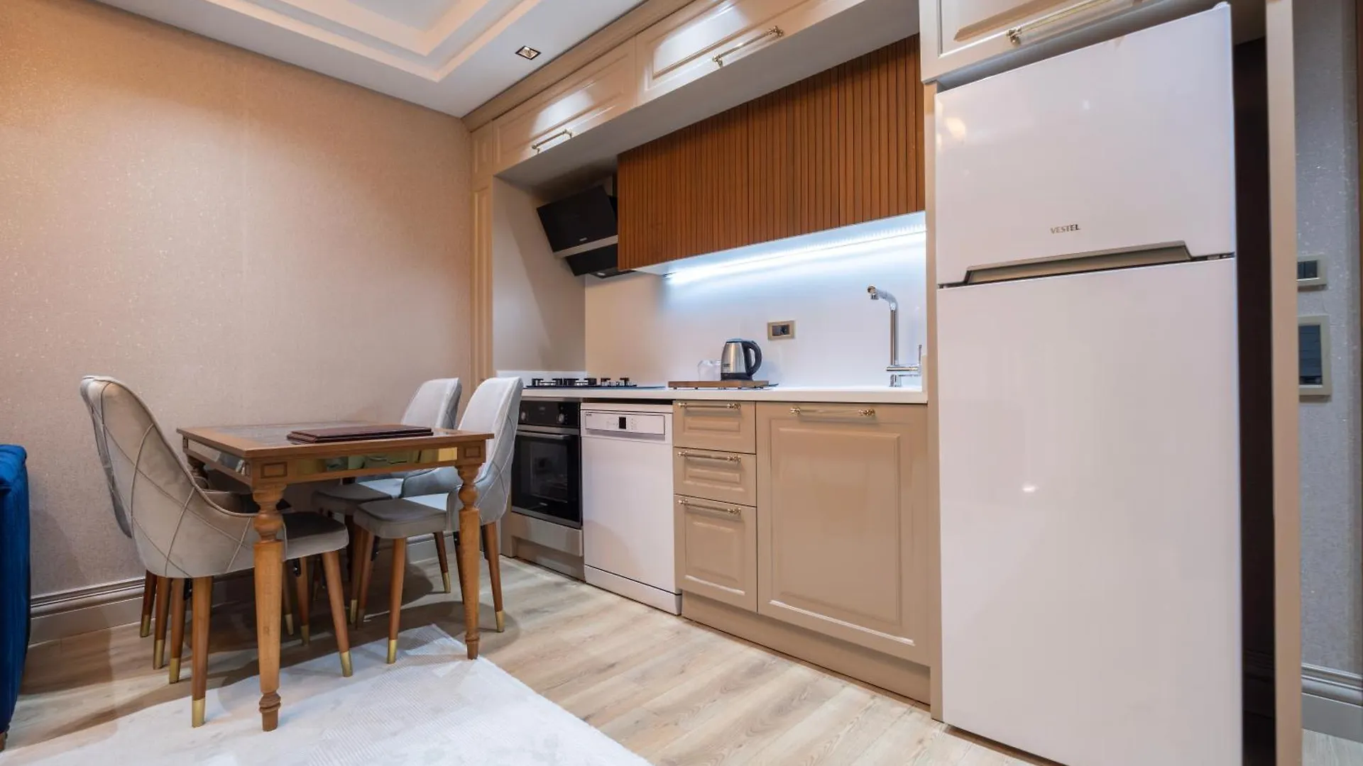 Elysium Deluxe Suites Antalya 0*,
