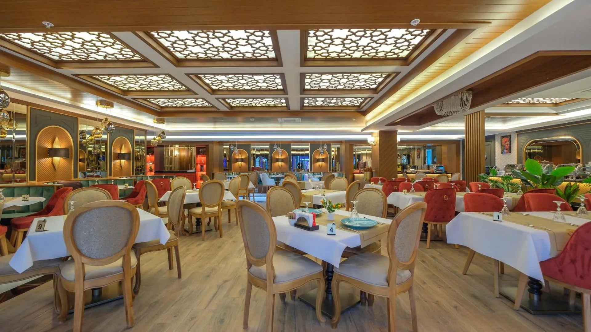 Elysium Deluxe Suites Antalya Otel
