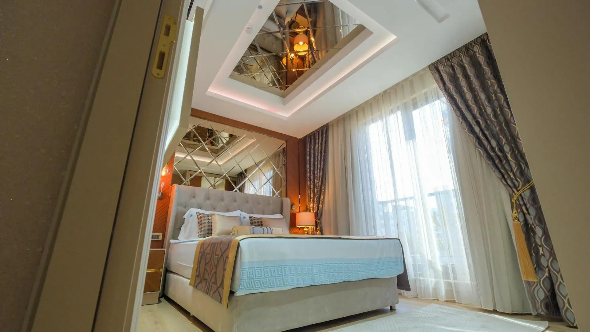 Elysium Deluxe Suites Antalya Türkiye